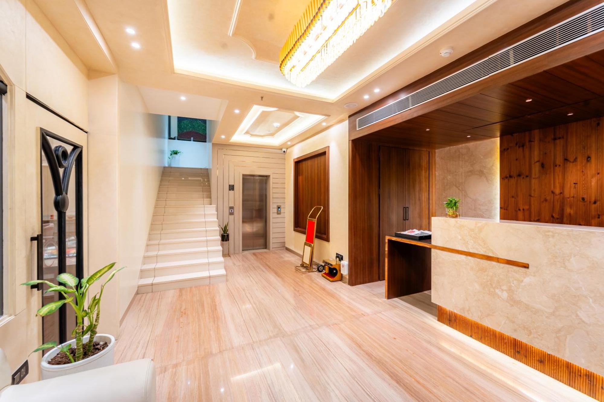 Playsales Scarlet Vijay Nagar Індаур Екстер'єр фото